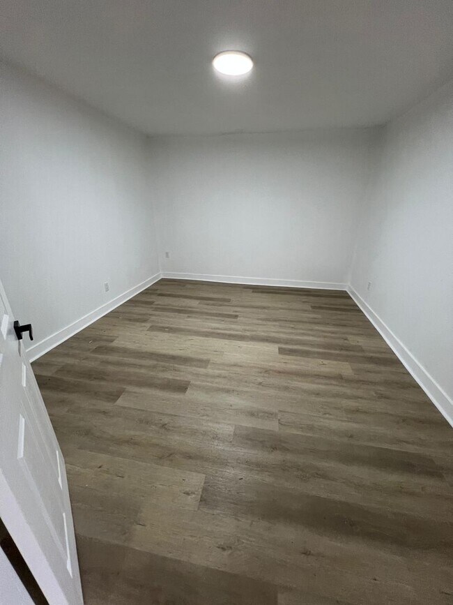 Building Photo - Gorgeous all renovated Home in Houston TX,...