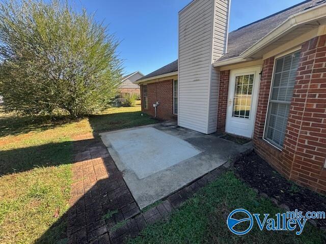 Building Photo - 113 Winding Trail