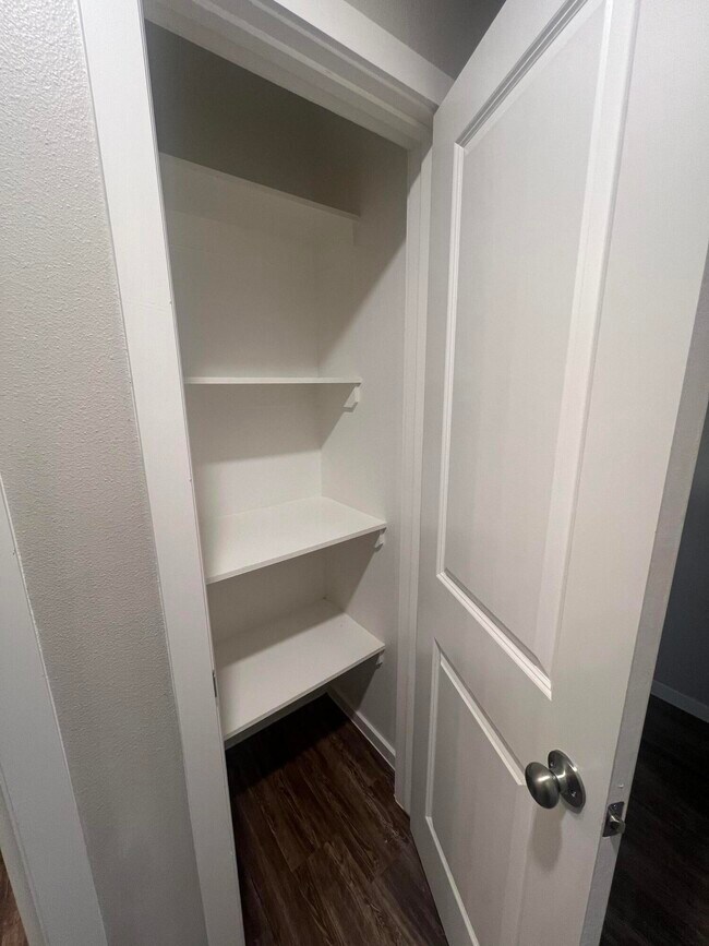 Building Photo - 2101 Kirksey Ave