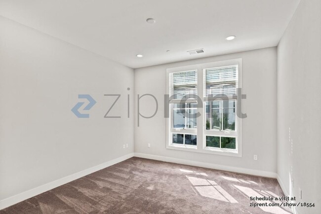 Building Photo - 842 Anson Ln