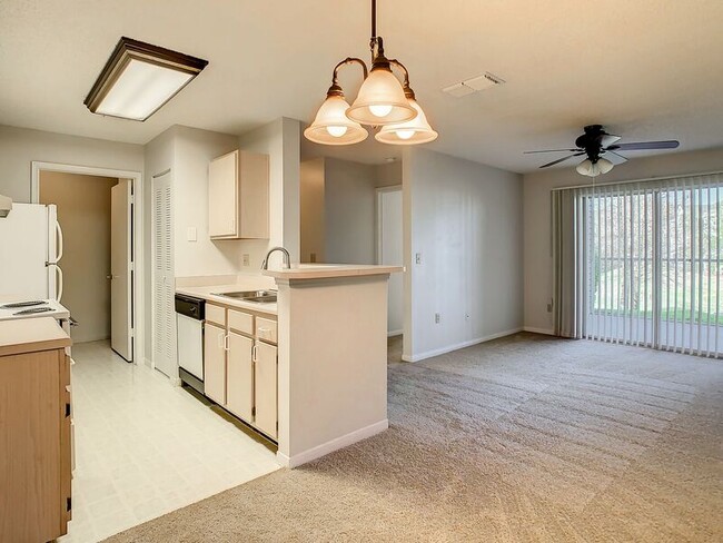 Building Photo - 713 Secret Harbor Ln