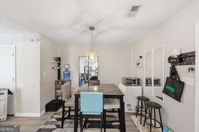 Building Photo - 3682 Stephanie Ct