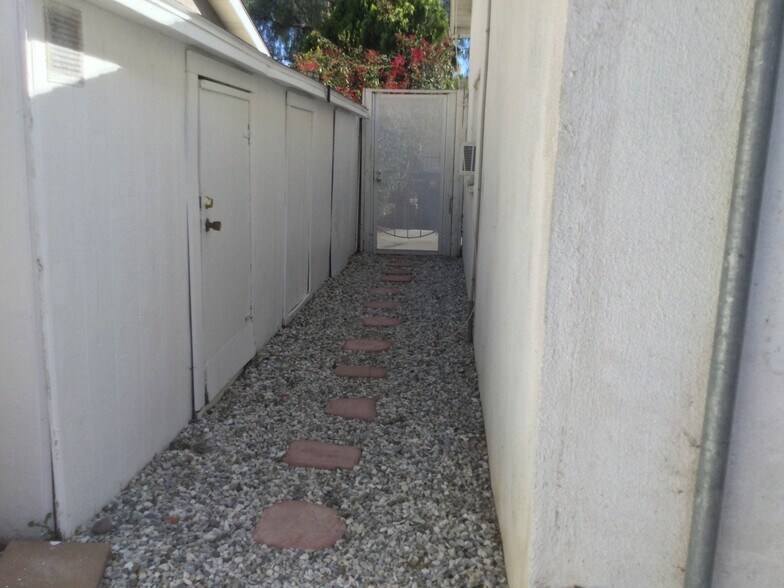 Building Photo - 20957 Community St
