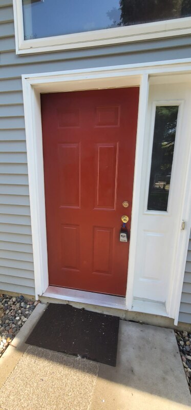 Building Photo - 665 Woodduck Dr