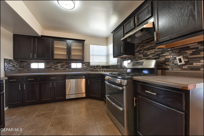 Building Photo - 10397 Carter Scott Pl