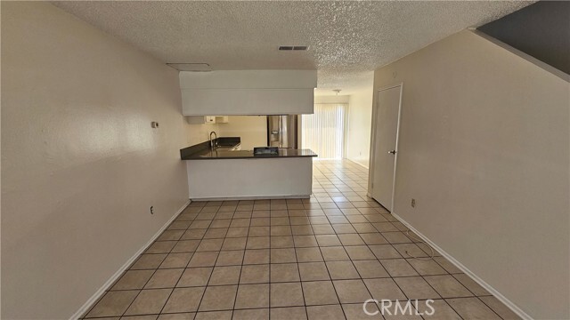 Building Photo - 1140 Cero Ct