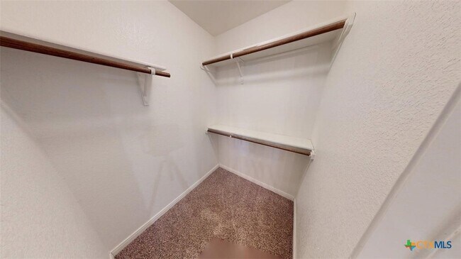 Building Photo - 307 Dober St