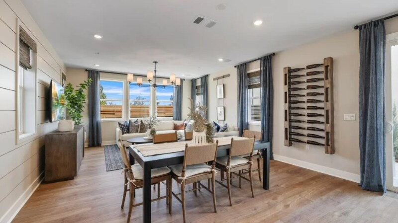 Building Photo - 601 Gadwall