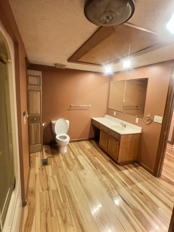 Building Photo - 25 Botley Ln