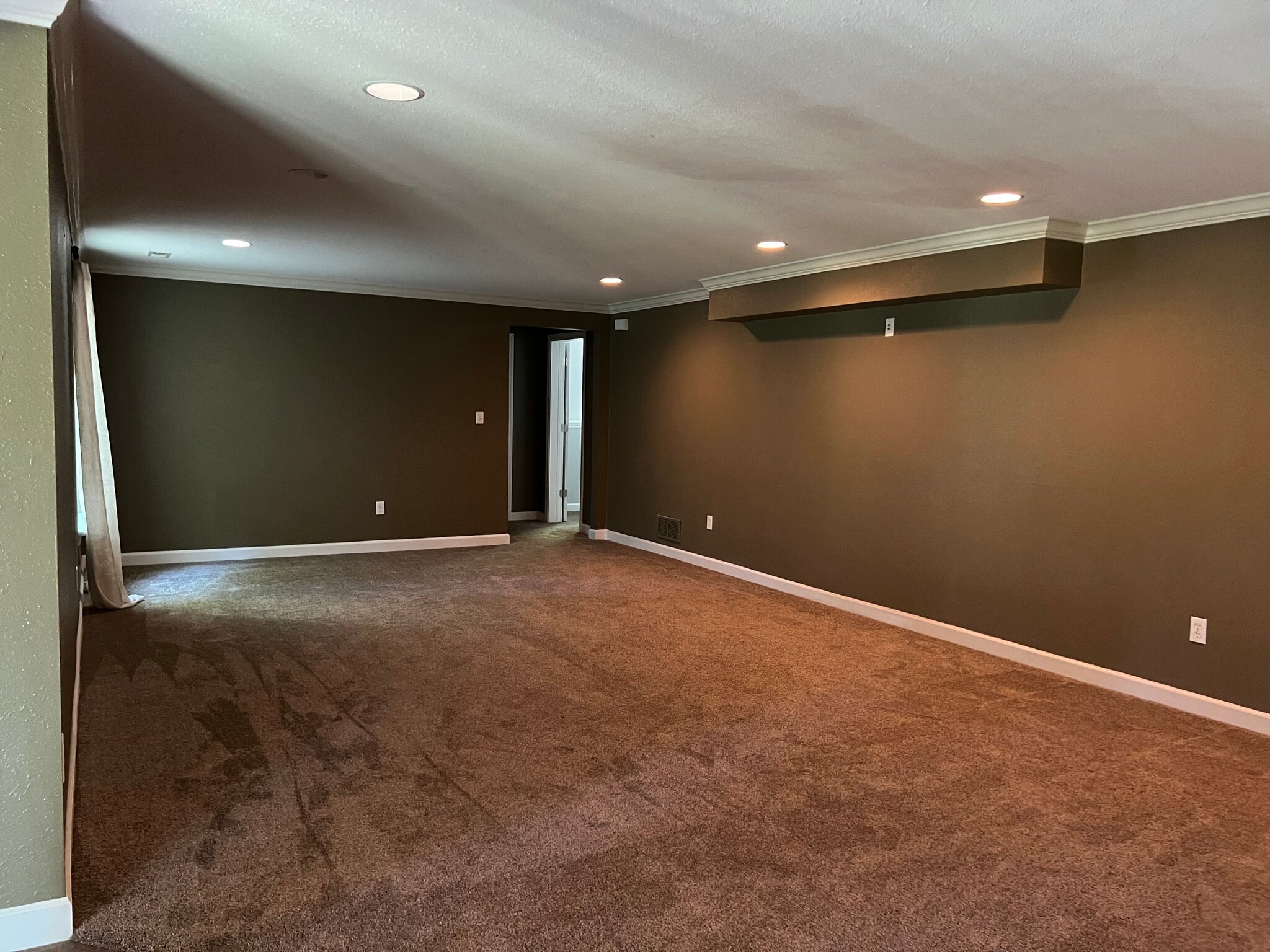Living room (downstairs) - 4701 Rainbow Trout Dr