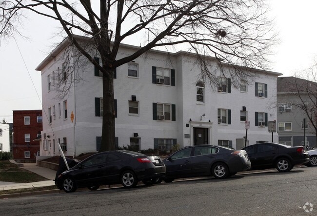 Building Photo - Community Lodgings