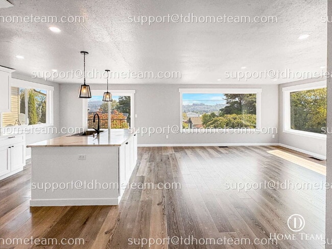 Building Photo - "Charming 4-Bedroom Home with Scenic Views...