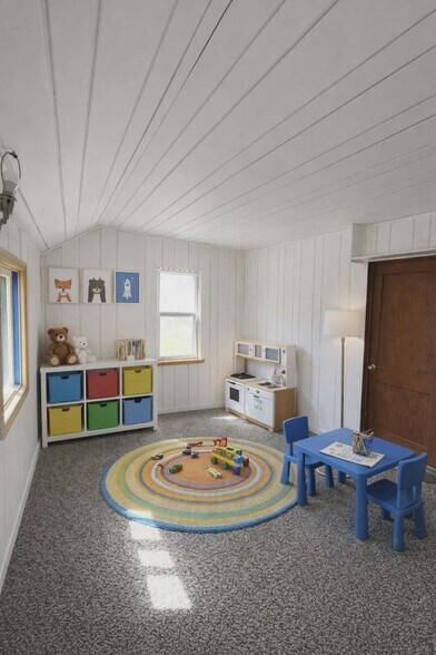 Building Photo - 265 Stevens St W