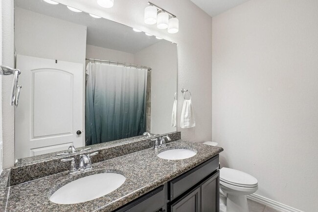 Building Photo - 2603 Wallingford Dr