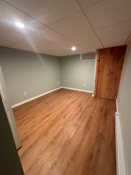 Building Photo - 67 Russell St