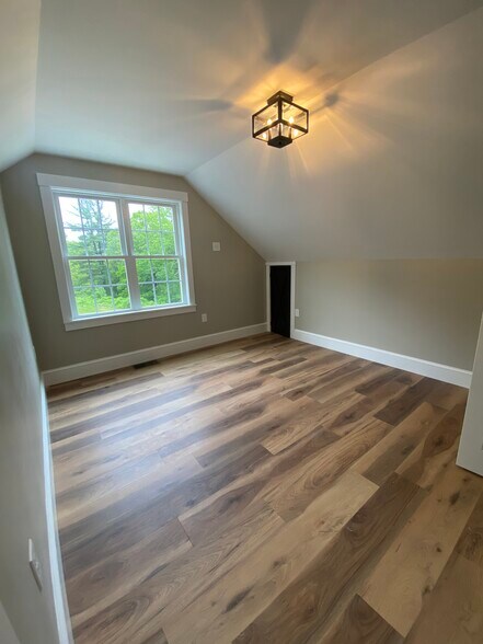 Building Photo - 40 Tainter Hill Rd