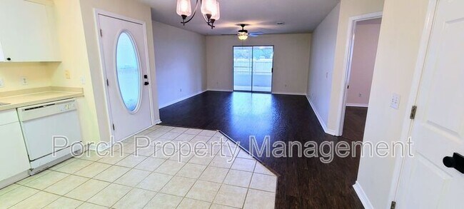 Building Photo - 2041 Marquesas Ln