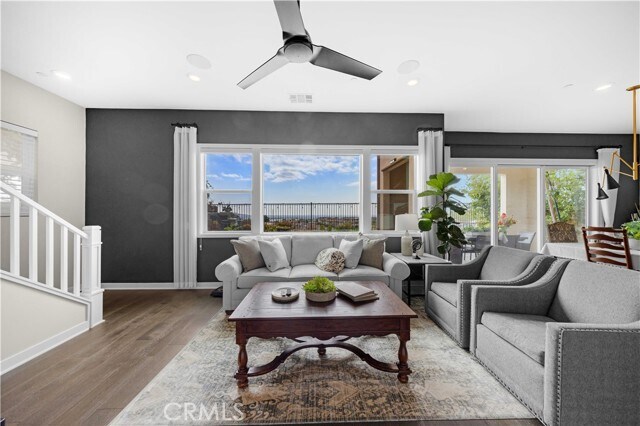 Building Photo - 545 Serrano Summit Dr