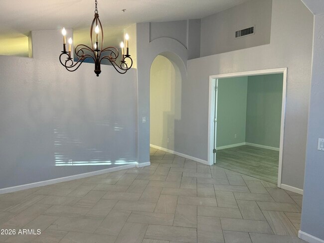 Building Photo - 3069 N 87th Way