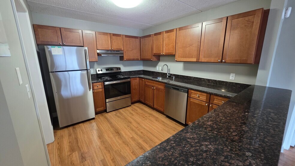Building Photo - 50 Island View Pl