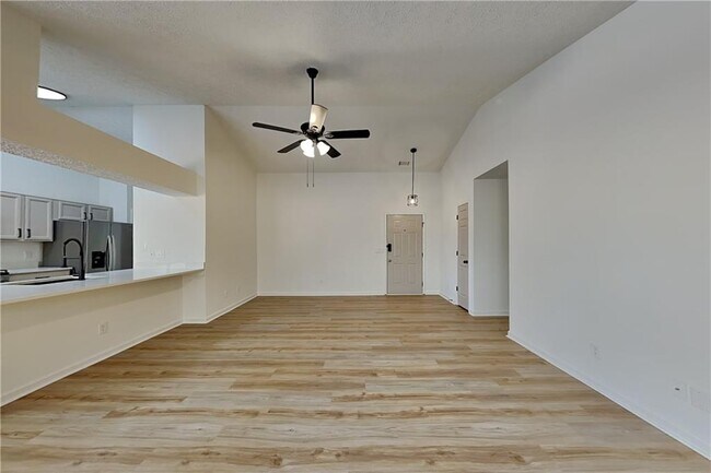 Building Photo - 3616 Hollyhock Way NW