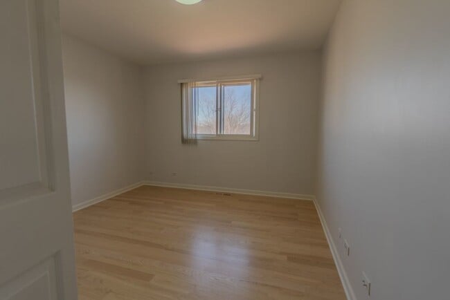 Building Photo - 4345 Mumford Dr