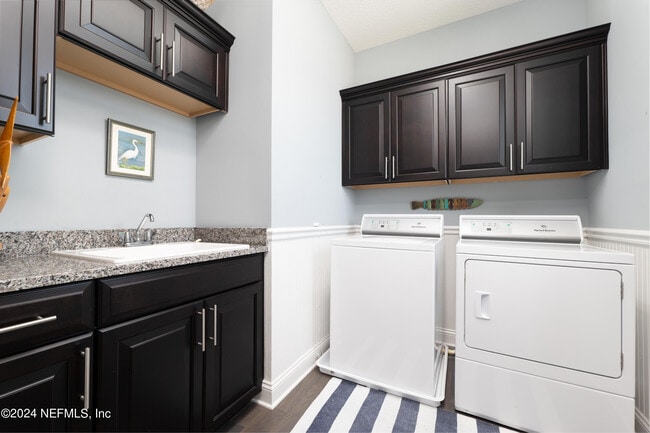 Building Photo - 4541 Eden Bay Dr