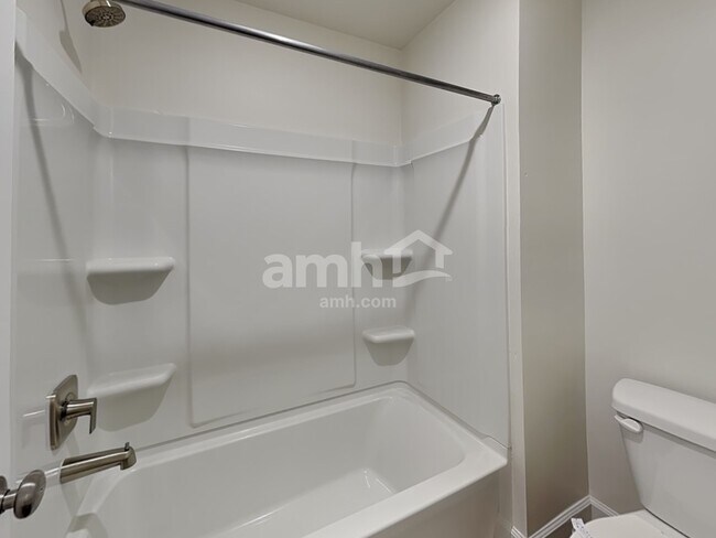 Building Photo - 5966 Verdigris Dr