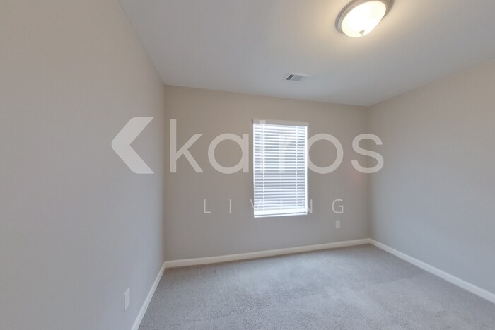 Building Photo - 139 Dudley Wy