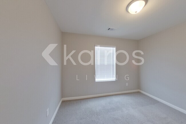 Building Photo - 139 Dudley Wy