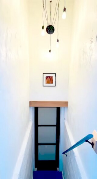 Building Photo - 102 McLeod Ave