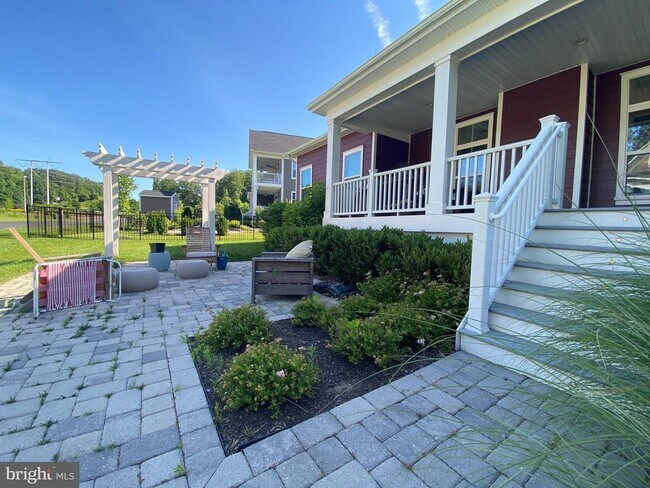 Building Photo - 2304 Sweet Pepperbrush Lp