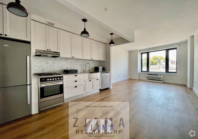 Building Photo - 409 Eastern Pkwy
