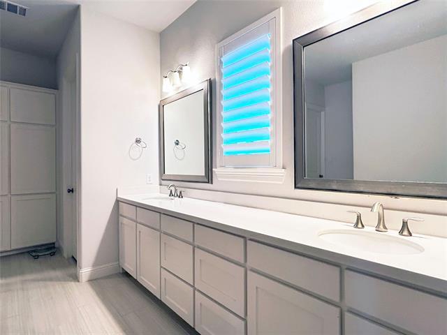 Building Photo - 1038 Joanna Ln