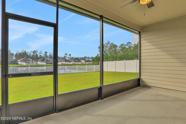 Building Photo - 3209 Crocus Ln