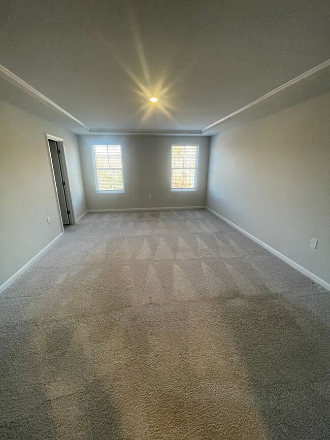 Building Photo - Charming 3 Bedroom Home located in Wake Forest