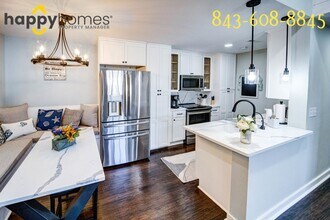 Building Photo - 2/2 Fully Furnished condo in The Meridian ...