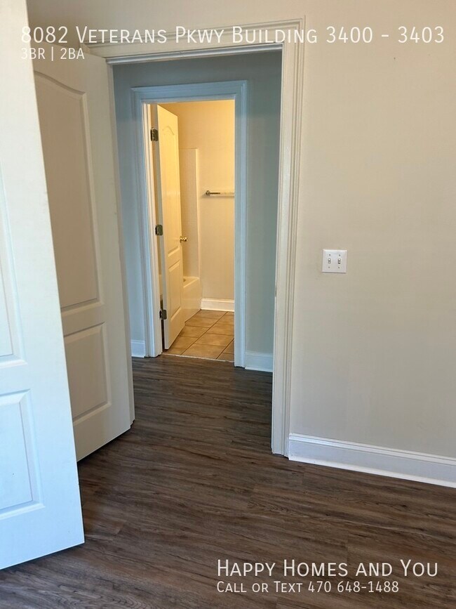 Building Photo - 8082 Veterans Pkwy