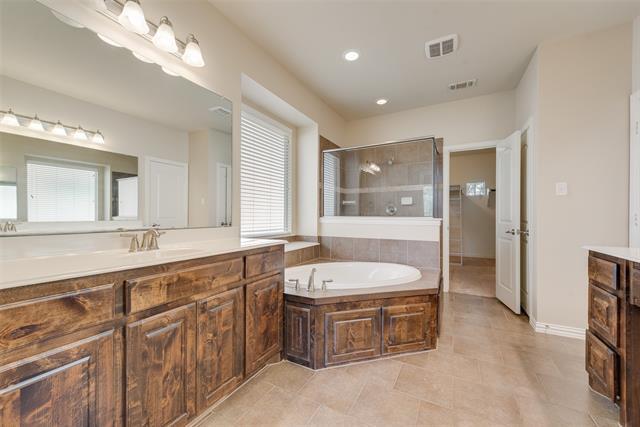 Building Photo - 14379 Fall Harvest Dr