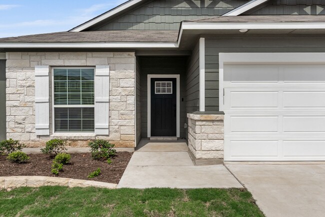 Building Photo - Brand-New 3 Bedroom, 2 Bathroom Home in No...