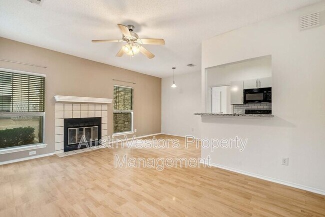 Primary Photo - 2520 Quarry Rd
