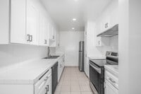 Interior Photo - Fox Hills Apartments