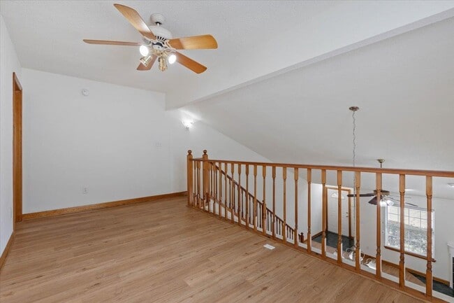 Building Photo - 2510 Golden Park Ln