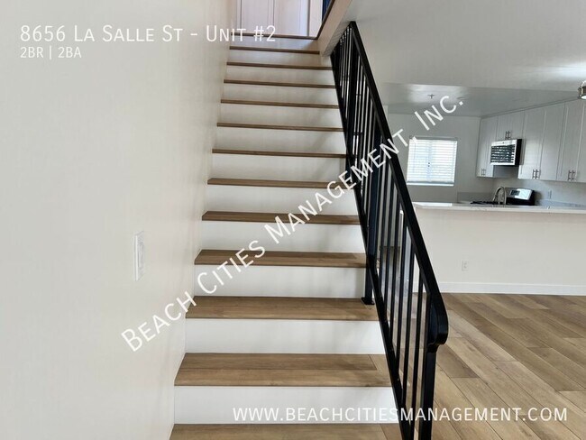 Building Photo - 8656 La Salle St
