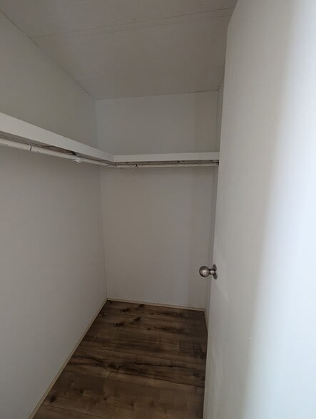 Building Photo - 3276 Mt Tabor Rd