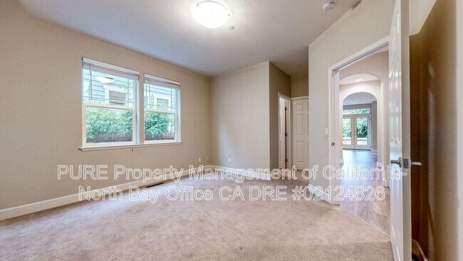 Building Photo - 14600 Jomark Ln