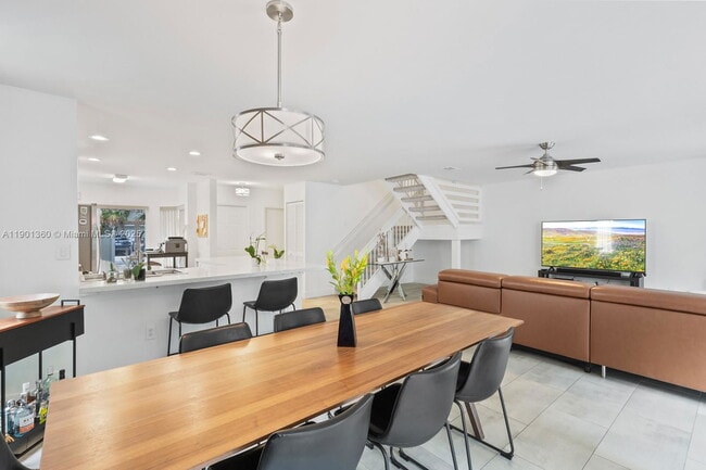 Building Photo - 4448 NW 98th Ave