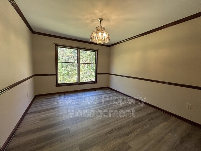 Building Photo - 1907 White Lake Dr