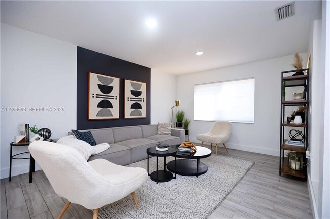 Building Photo - 3149 NW 71st Ave