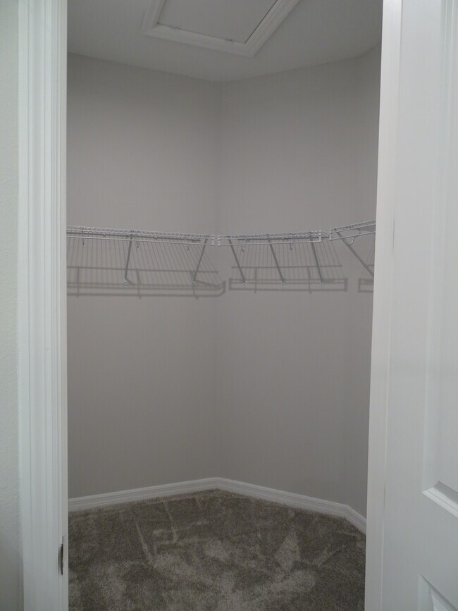 Building Photo - 5908 Fieldmoor Ct